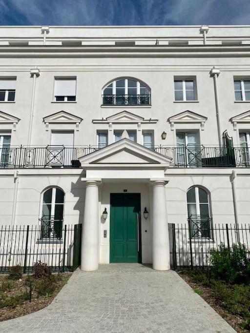 Suite Cartier Near Disneyland Paris Serris Exterior foto